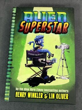 Chronicle Books Alien Superstar Green Hardcover Notebook